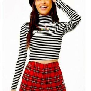 Disney X Forever 21 Crop T-Shirt‎